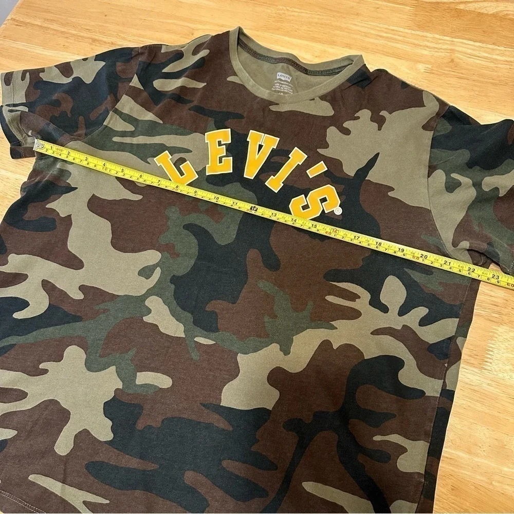 Levi’s Men’s Camo Camouflage Tee Shirt T Shirt L Large Short Sleeve Casual